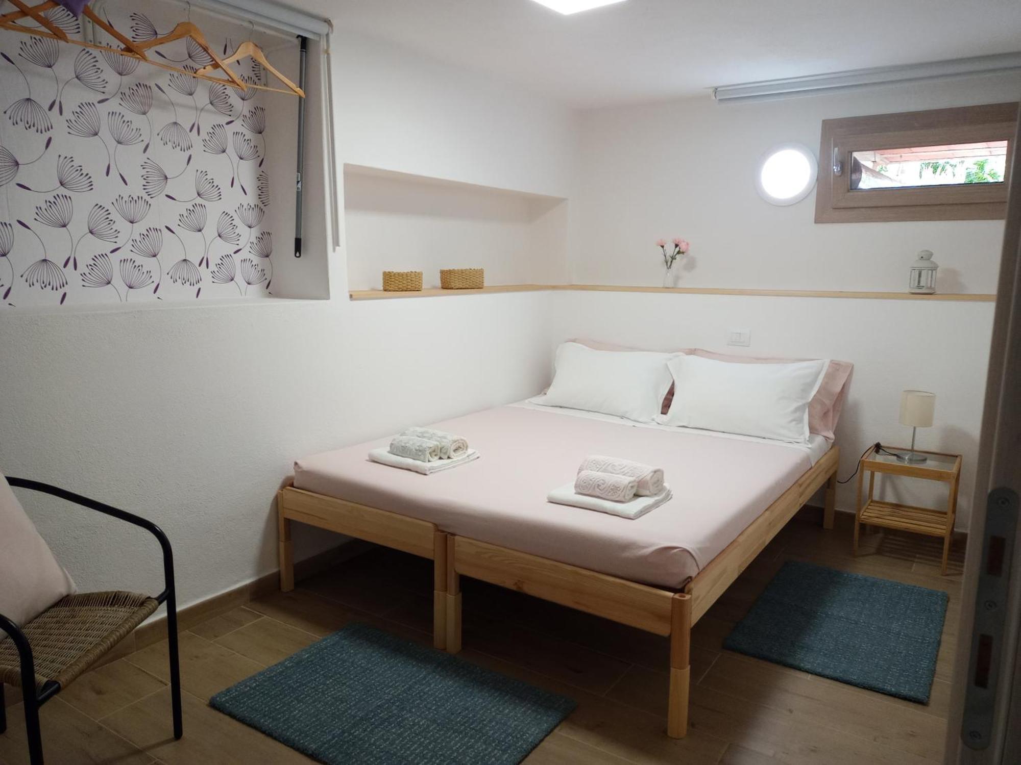 Vacanze Nella Casetta Pula Exterior foto